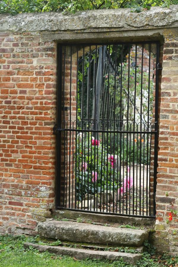 Maison De L'Horloge Courcelles-sous-Moyencourt Exterior foto